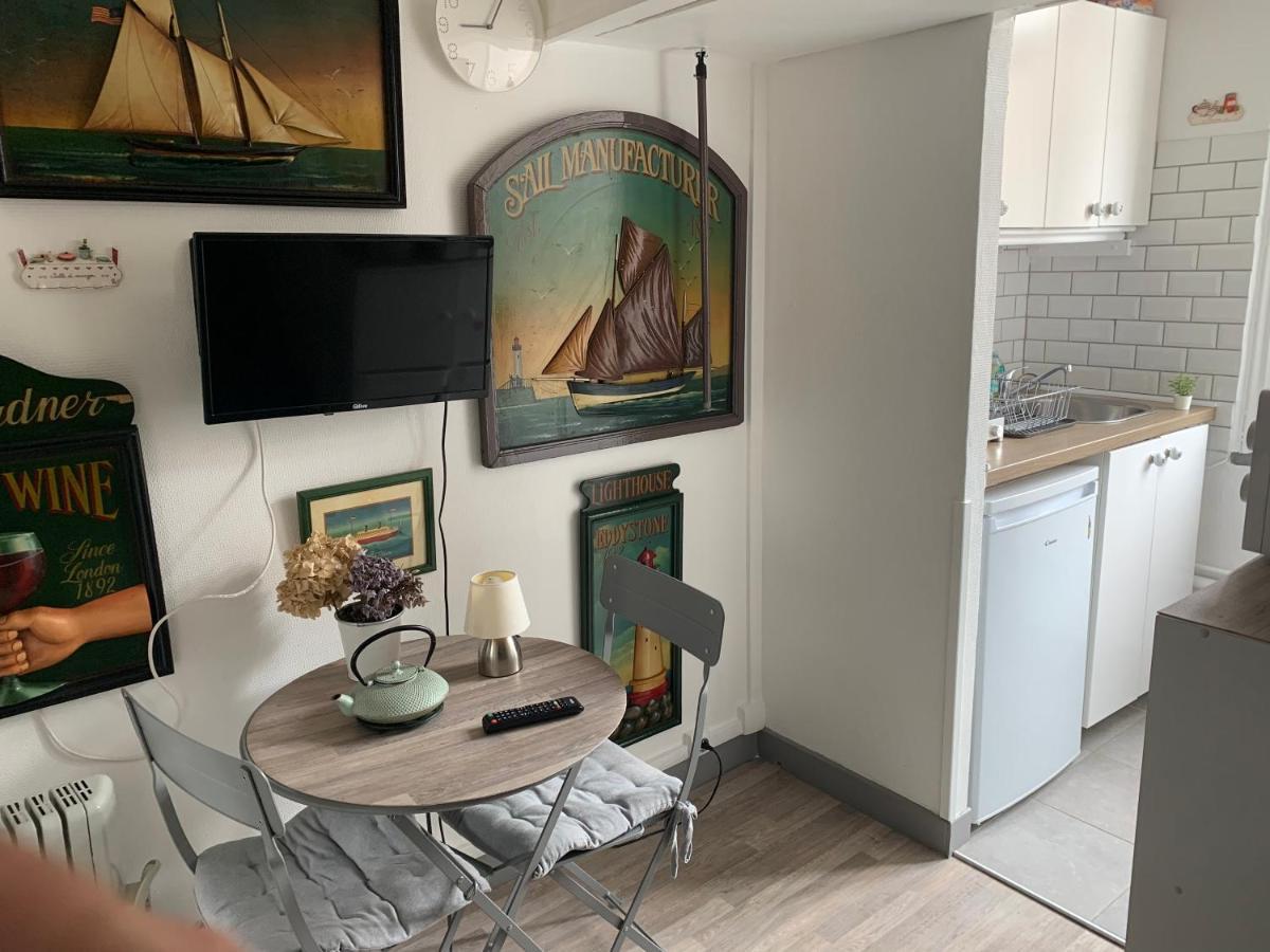 奥尔特Studette Tiny House De L Eglise 12 M2公寓 外观 照片